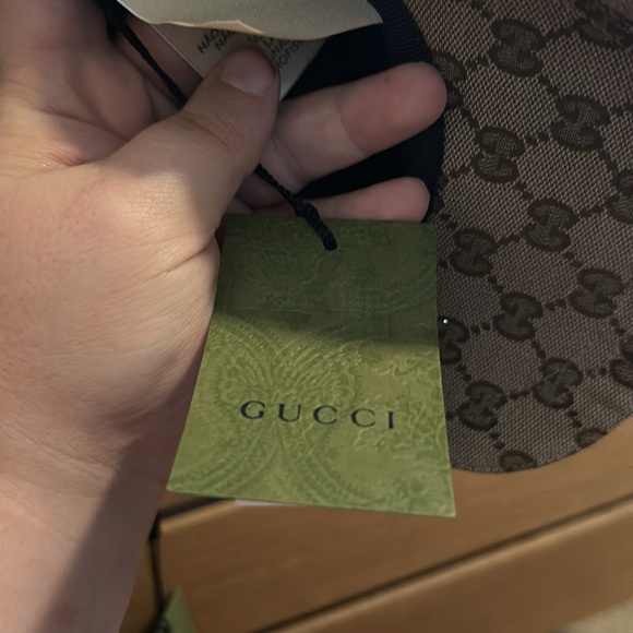 Gucci Baseball Cap - Brand New - Picture 3 of 4